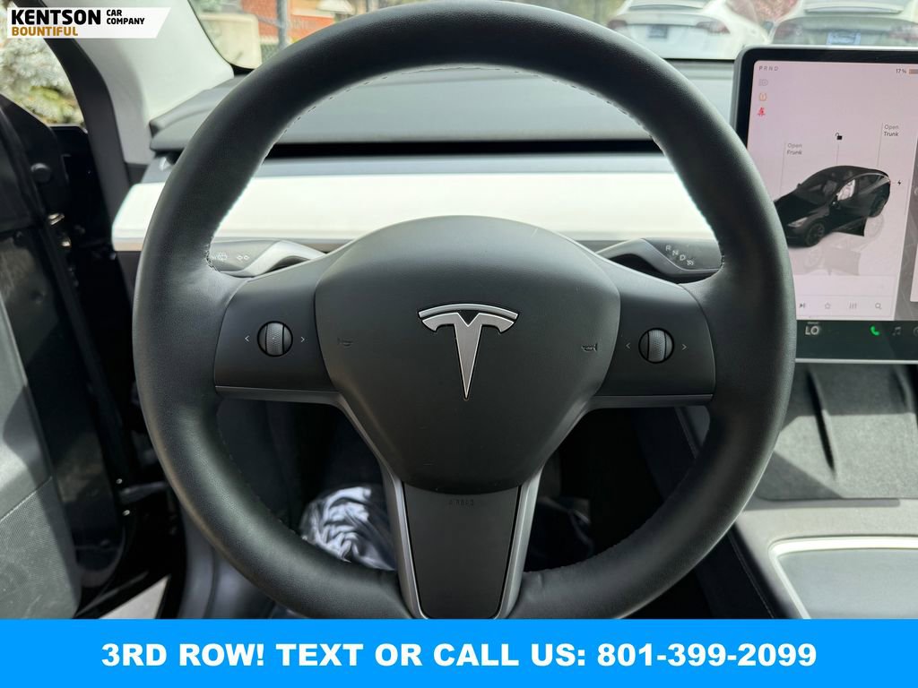 Used 2025 Tesla Model Y Long Range image 16