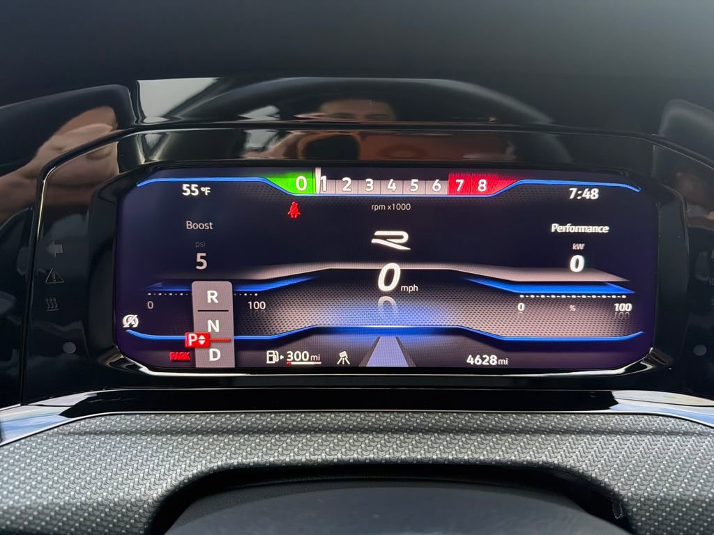 Certified 2024 Volkswagen Golf R 2.0T image 18