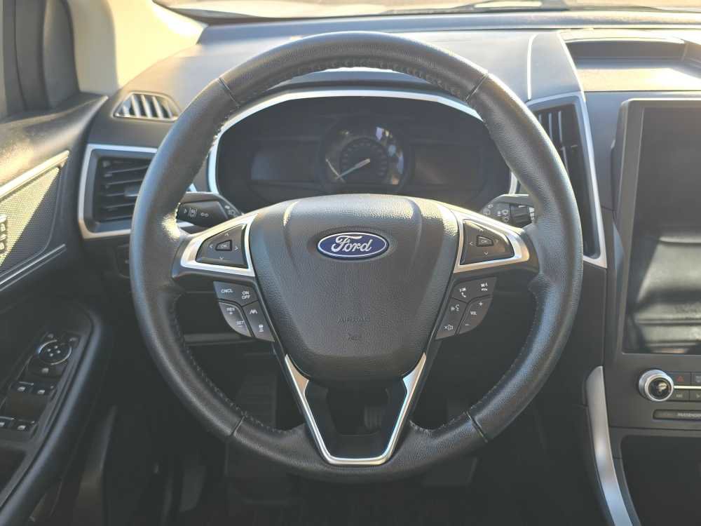 Used 2021 Ford Edge SEL w/ Cargo Accessory Package image 12