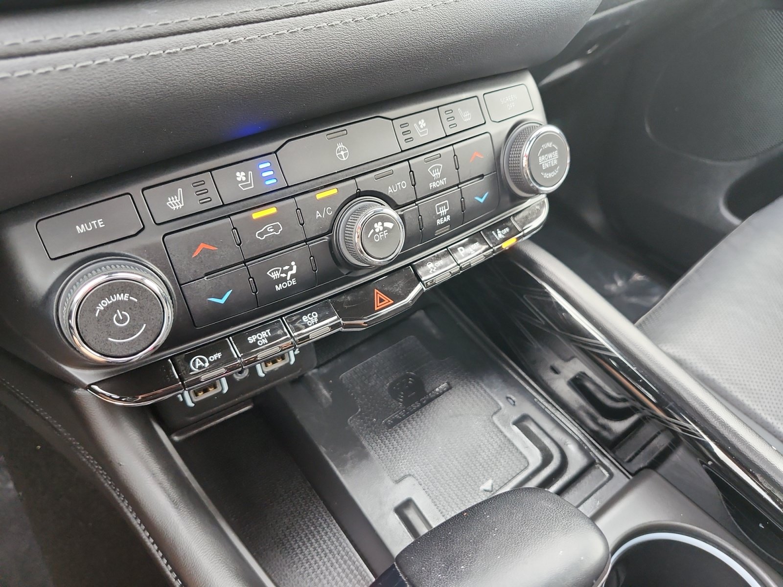 Used 2021 Dodge Durango Citadel AWD/4WD image 25