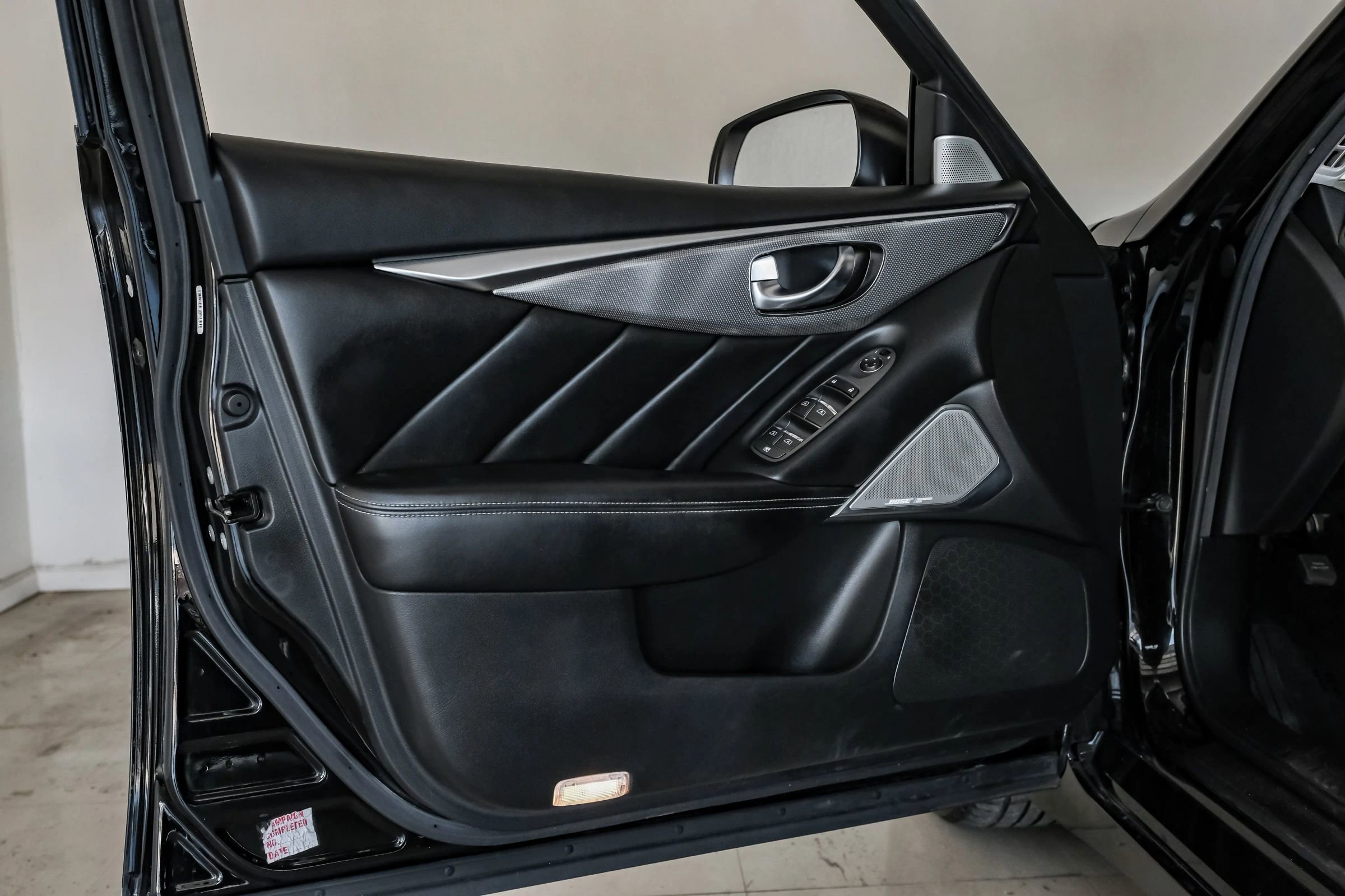 Used 2017 INFINITI Q50 3.0t Premium image 41