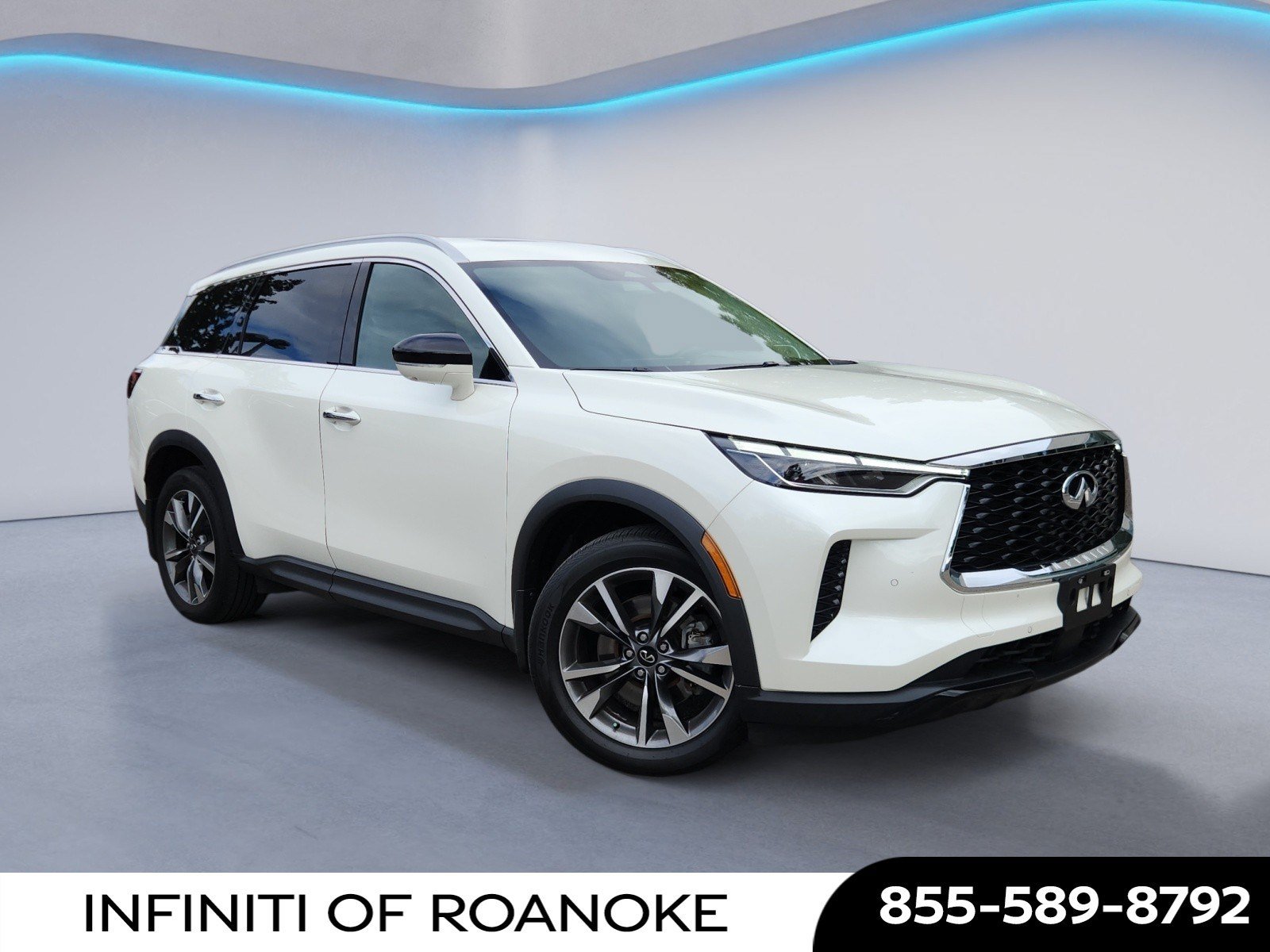 Used 2023 INFINITI QX60 Luxe w/ Vision Package