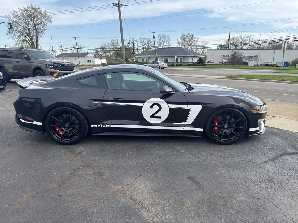 Used 2022 Ford Mustang GT Premium RWD image 9