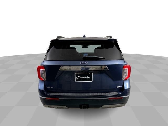 Used 2020 Ford Explorer XLT w/ Equipment Group 202A AWD/4WD image 7