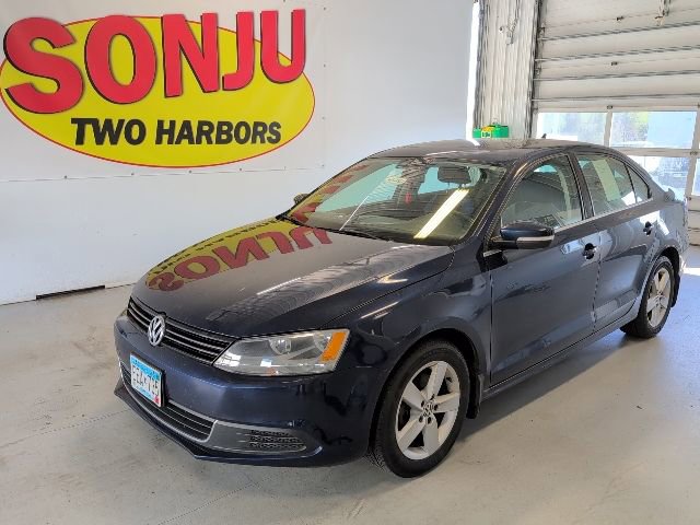 Used 2013 Volkswagen Jetta TDI FWD image 1