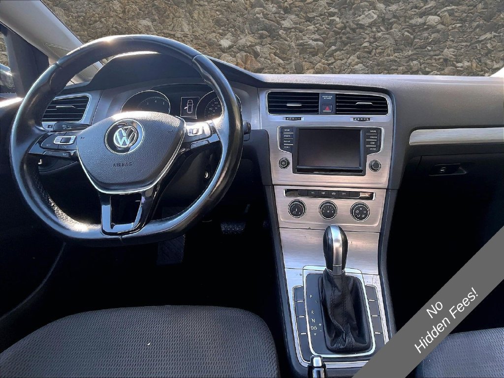 Used 2016 Volkswagen Golf SportWagen FWD image 13