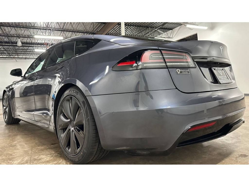 Used 2022 Tesla Model S Standard Range AWD/4WD image 18
