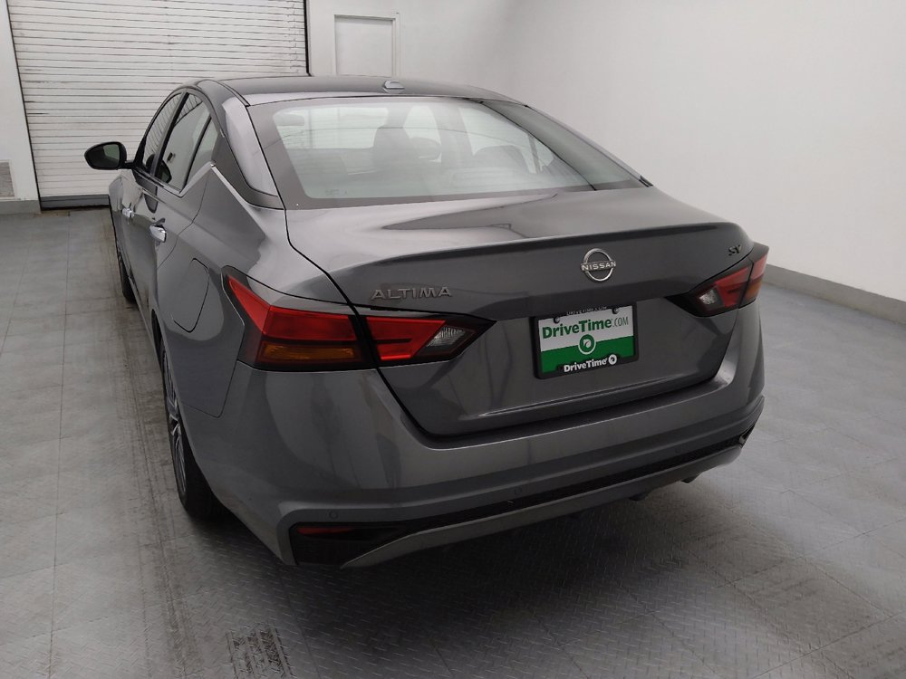 Used 2024 Nissan Altima 2.5 SV image 6