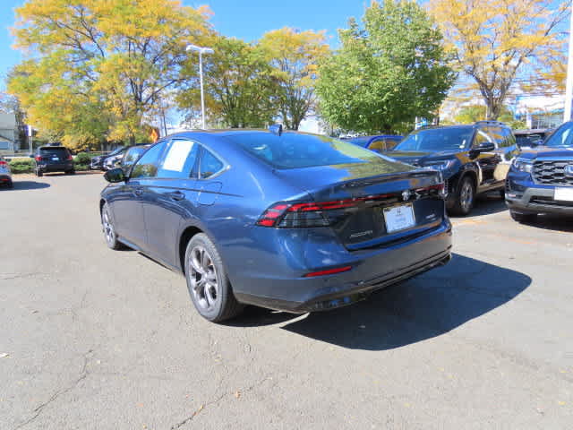 Certified 2025 Honda Accord EX-L image 4