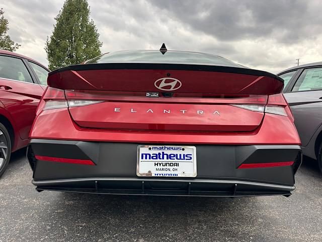 New 2026 Hyundai Elantra SEL Sport Premium image 4