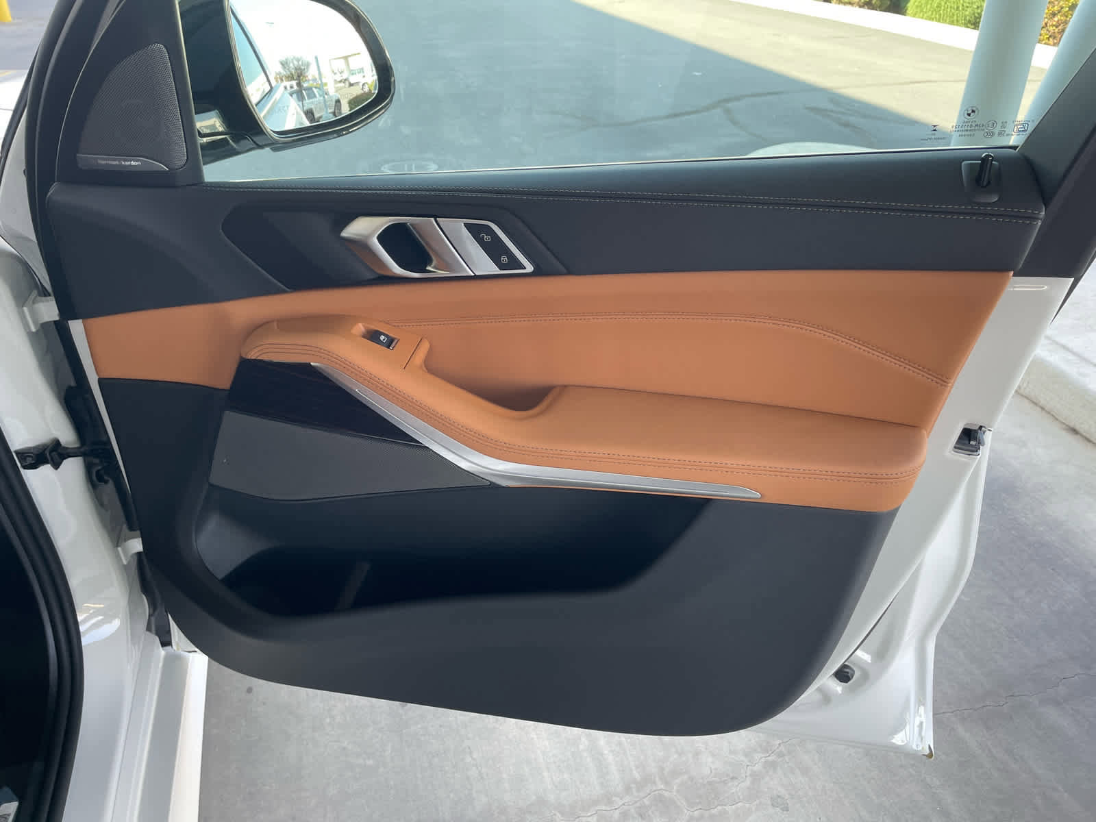 New 2026 BMW X5 xDrive40i w/ M Sport Package image 17