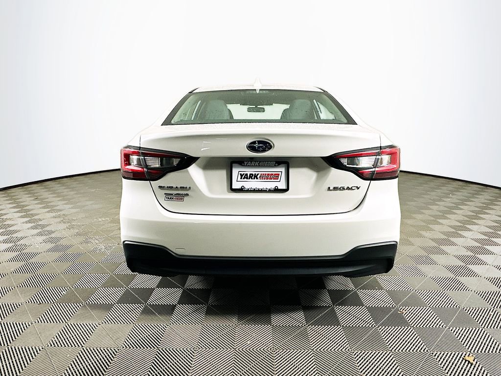 Used 2025 Subaru Legacy Premium AWD/4WD image 9