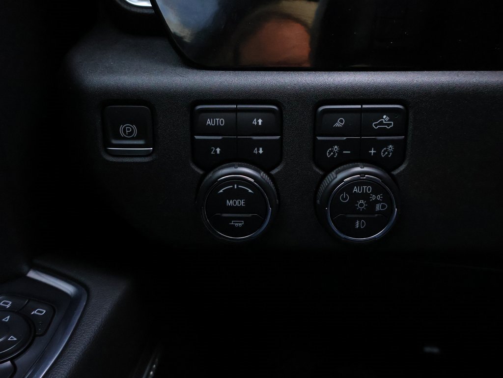 Certified 2022 Chevrolet Silverado 1500 RST w/ RST All Star Premium Package image 44