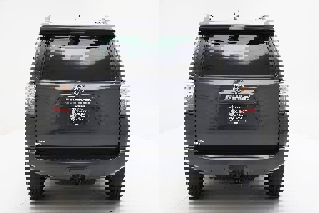 Used 2024 Toyota 4Runner SR5 image 9