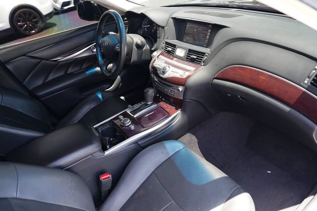 Used 2018 INFINITI Q70 L 3.7 AWD/4WD image 22