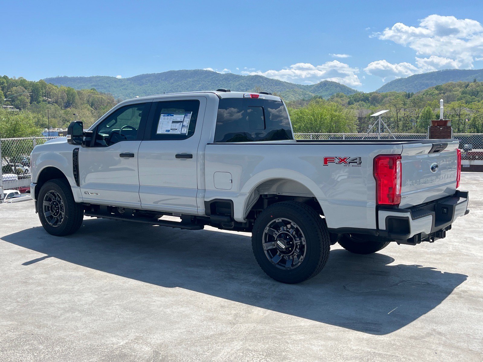 New 2026 Ford F250 XL w/ STX Appearance Package AWD/4WD image 5