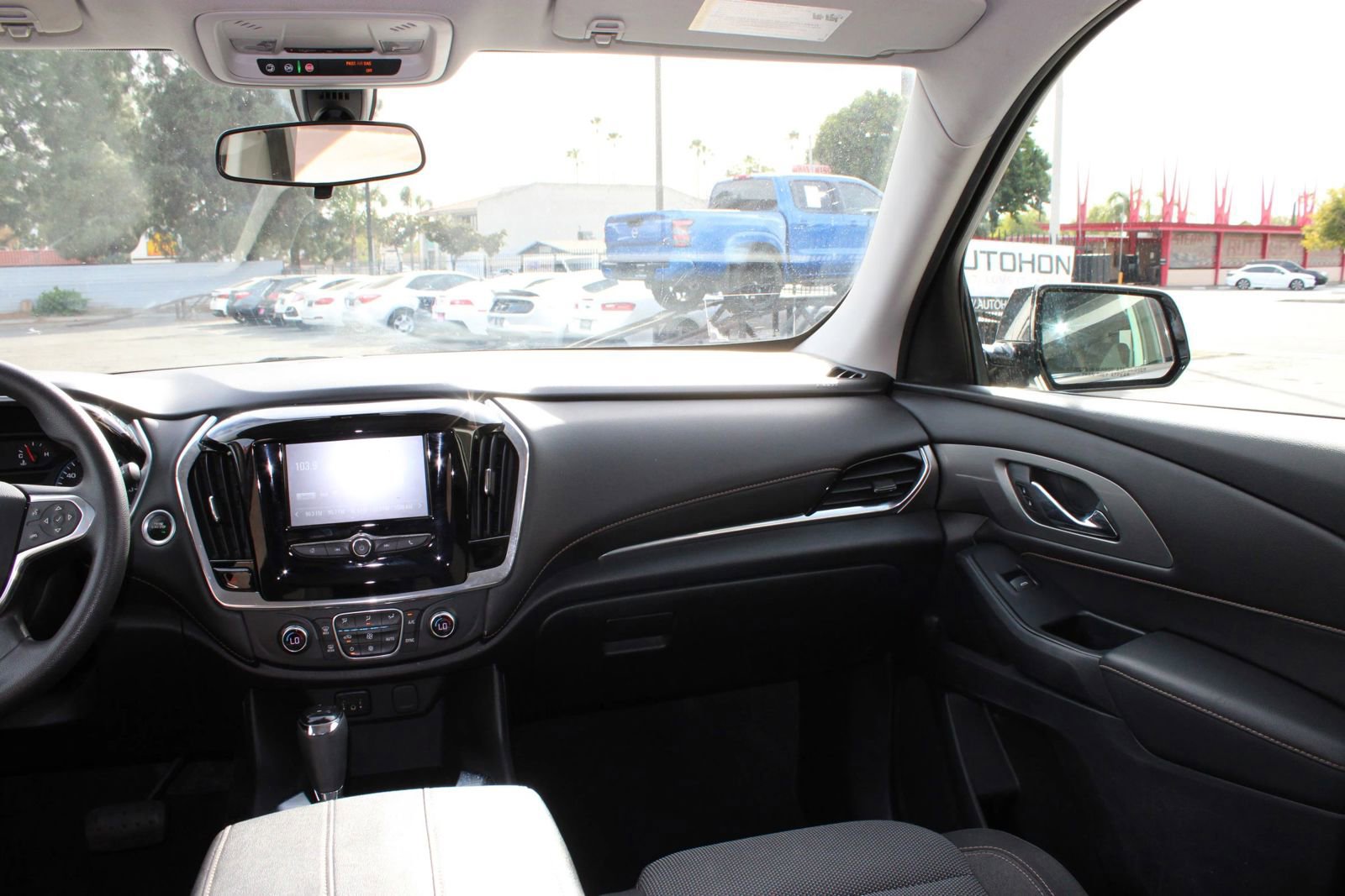 Used 2018 Chevrolet Traverse LS w/ LPO, Cargo Package image 25