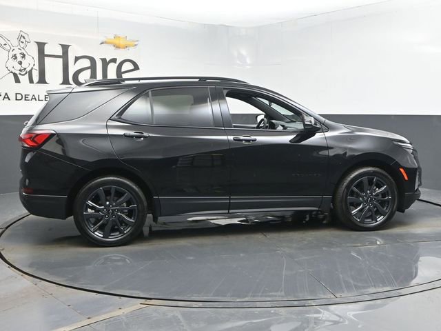 Used 2023 Chevrolet Equinox RS w/ RS Leather Package image 36