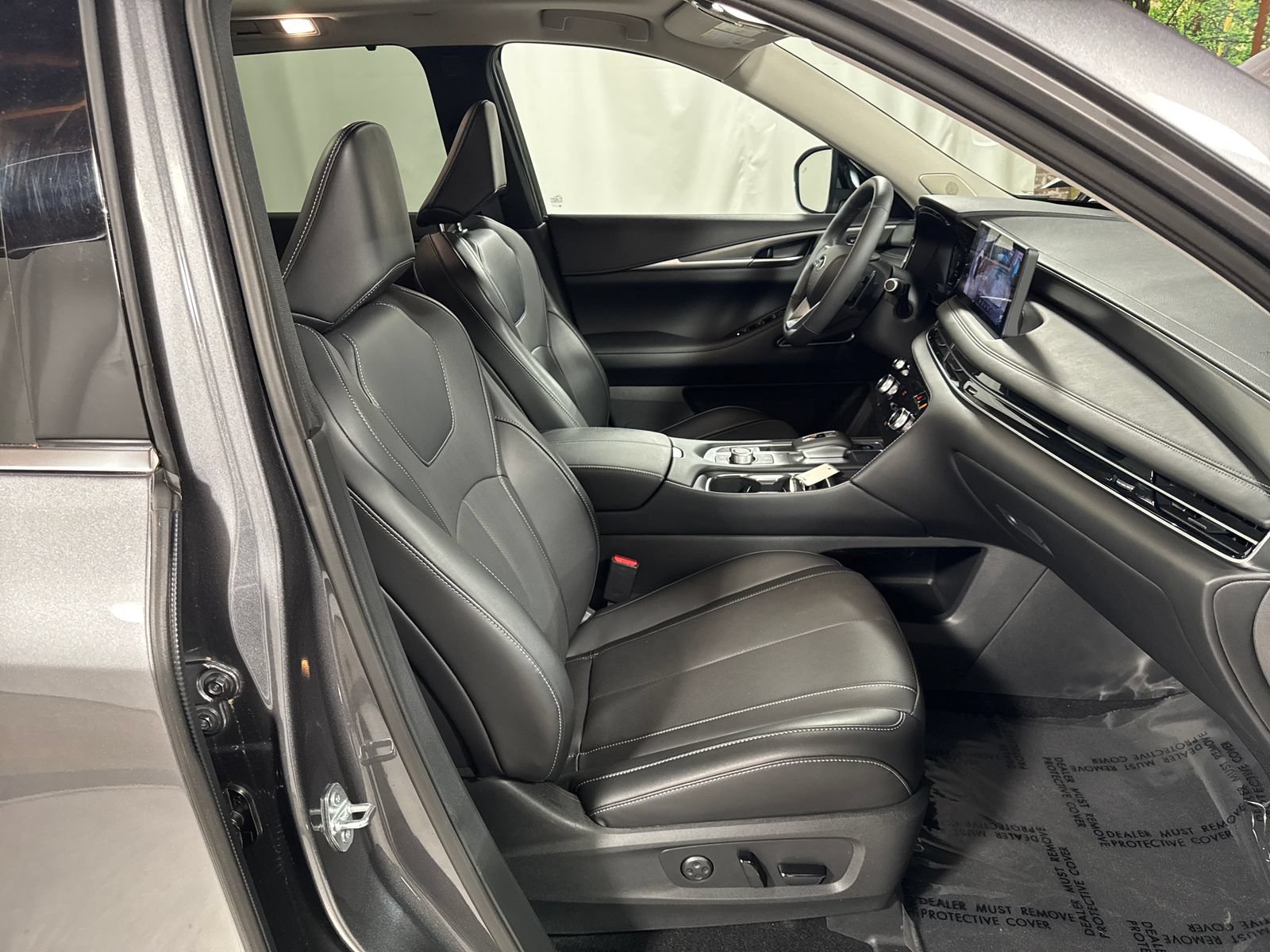 Certified 2026 INFINITI QX60 Luxe w/ Family Package AWD/4WD image 62