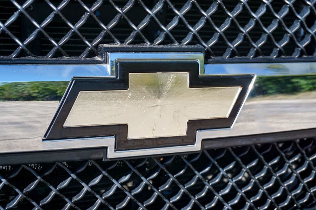 Used 2017 Chevrolet Express 3500 LT w/ LT Preferred Equipment Group RWD image 58