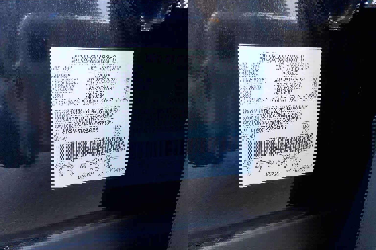 Used 2022 Ford Explorer Limited w/ Equipment Group 301A image 33