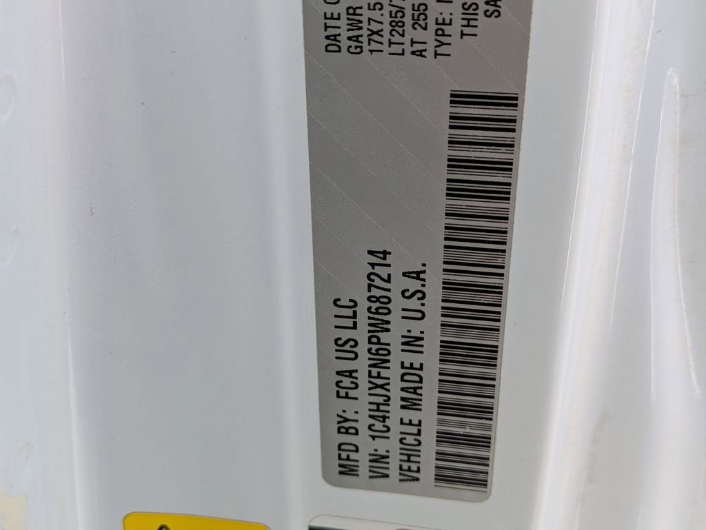 Used 2023 Jeep Wrangler Unlimited Rubicon w/ Cold Weather Group image 32