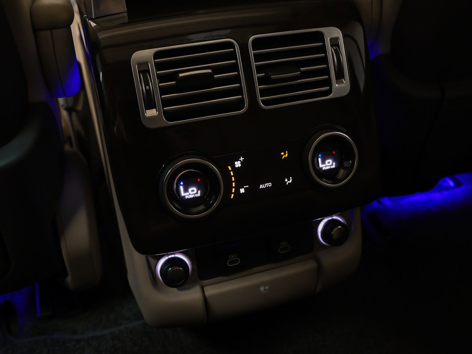 Used 2022 Land Rover Range Rover Westminster Edition AWD/4WD image 49