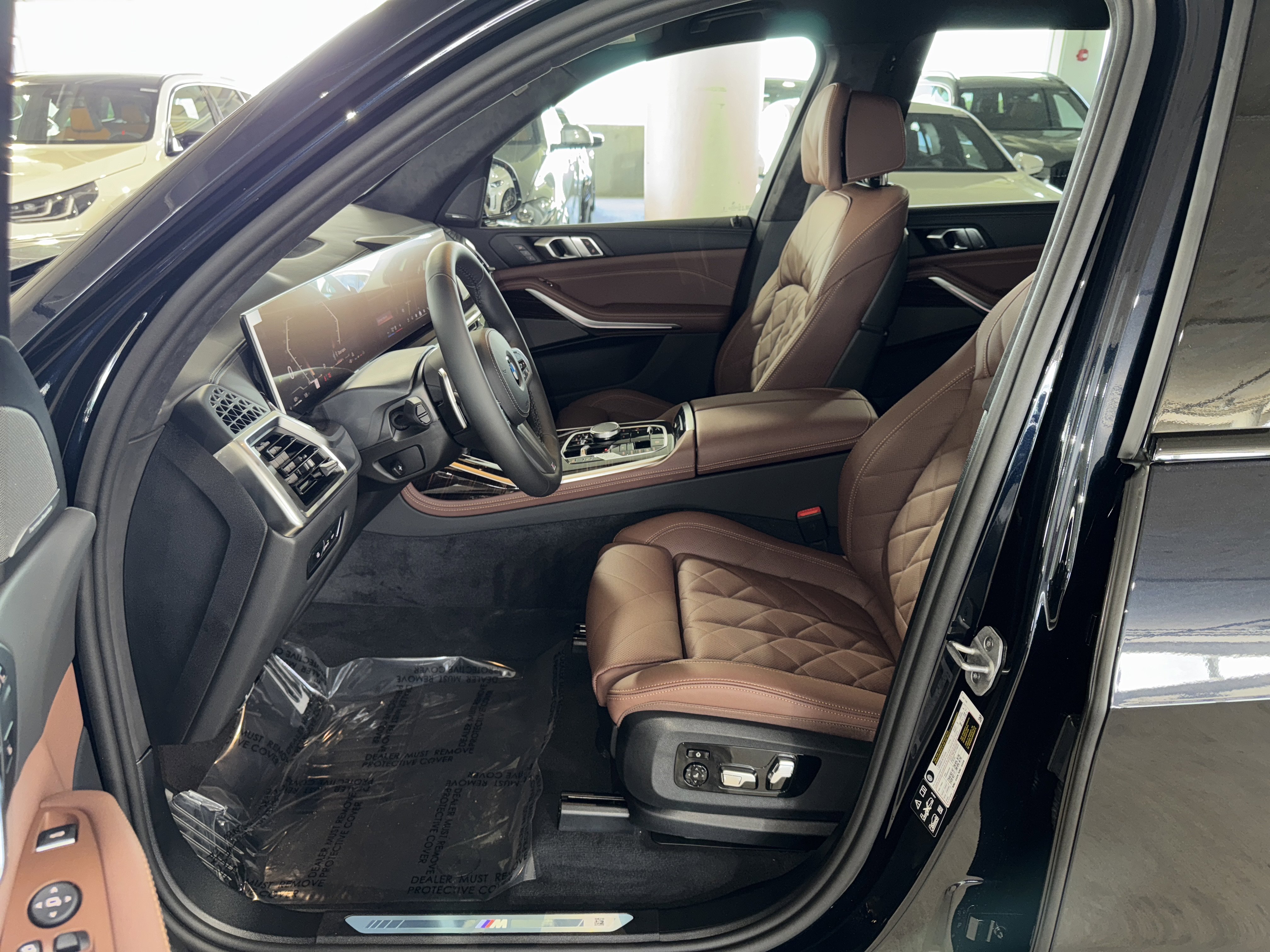New 2026 BMW X7 xDrive40i w/ M Sport Package image 14
