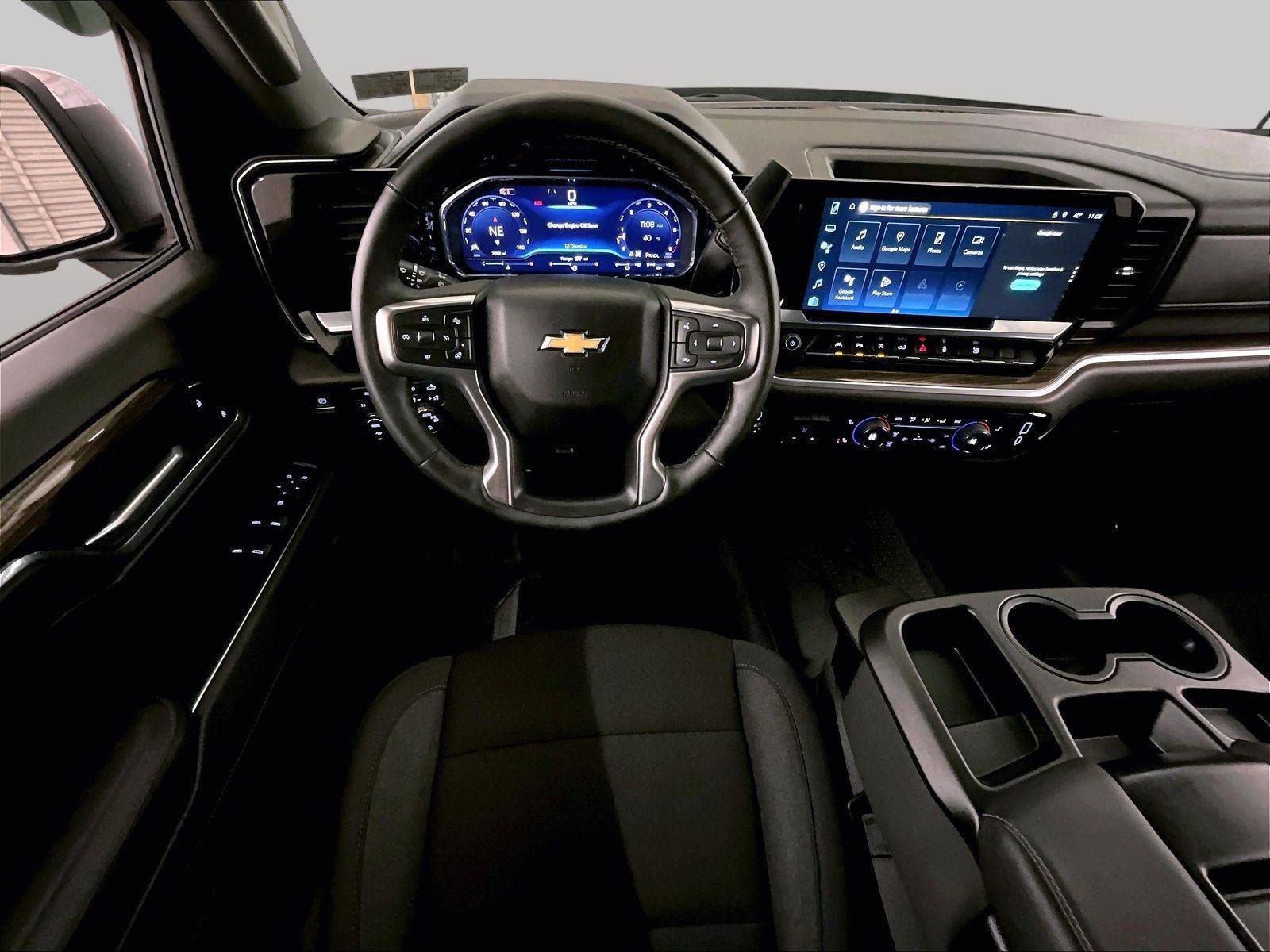 Used 2025 Chevrolet Silverado 1500 LT w/ Safety Package image 5