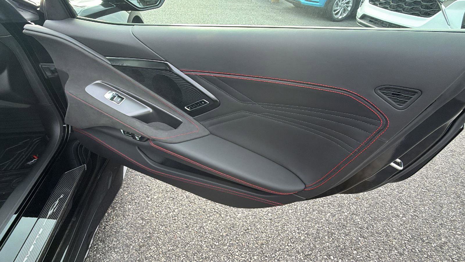 Used 2025 Chevrolet Corvette Z06 w/ Stealth Interior Trim Package image 16