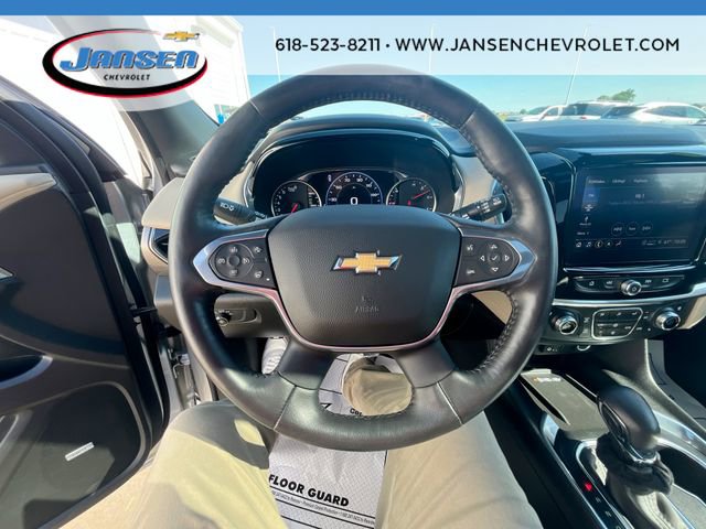 Used 2022 Chevrolet Traverse Premier FWD image 12