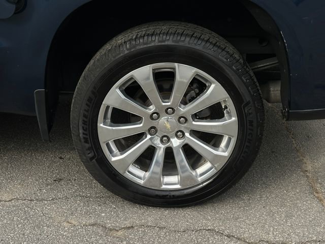 Used 2020 Chevrolet Silverado 1500 High Country w/ Technology Package image 11