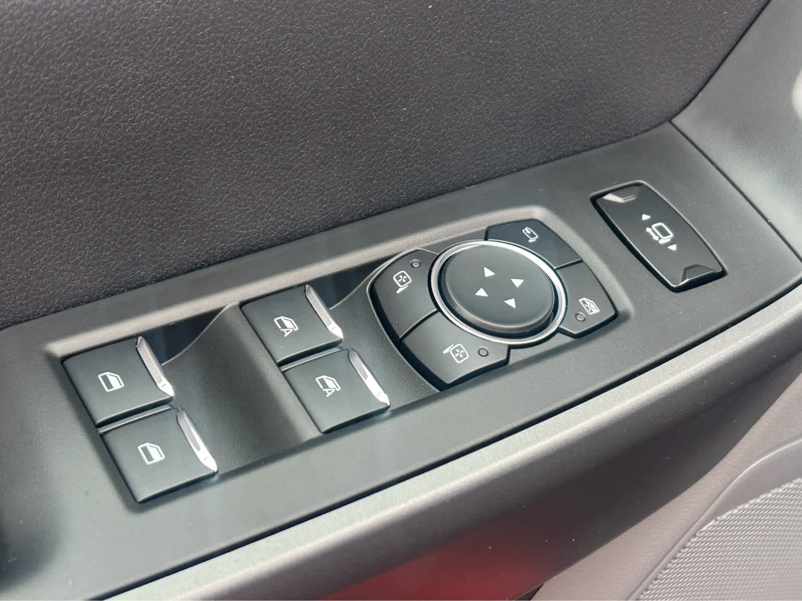 New 2026 Ford F550 4x4 Crew Cab w/ XLT Value Package image 14