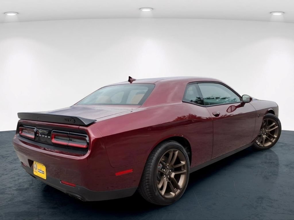 Used 2023 Dodge Challenger SRT Hellcat RWD image 8