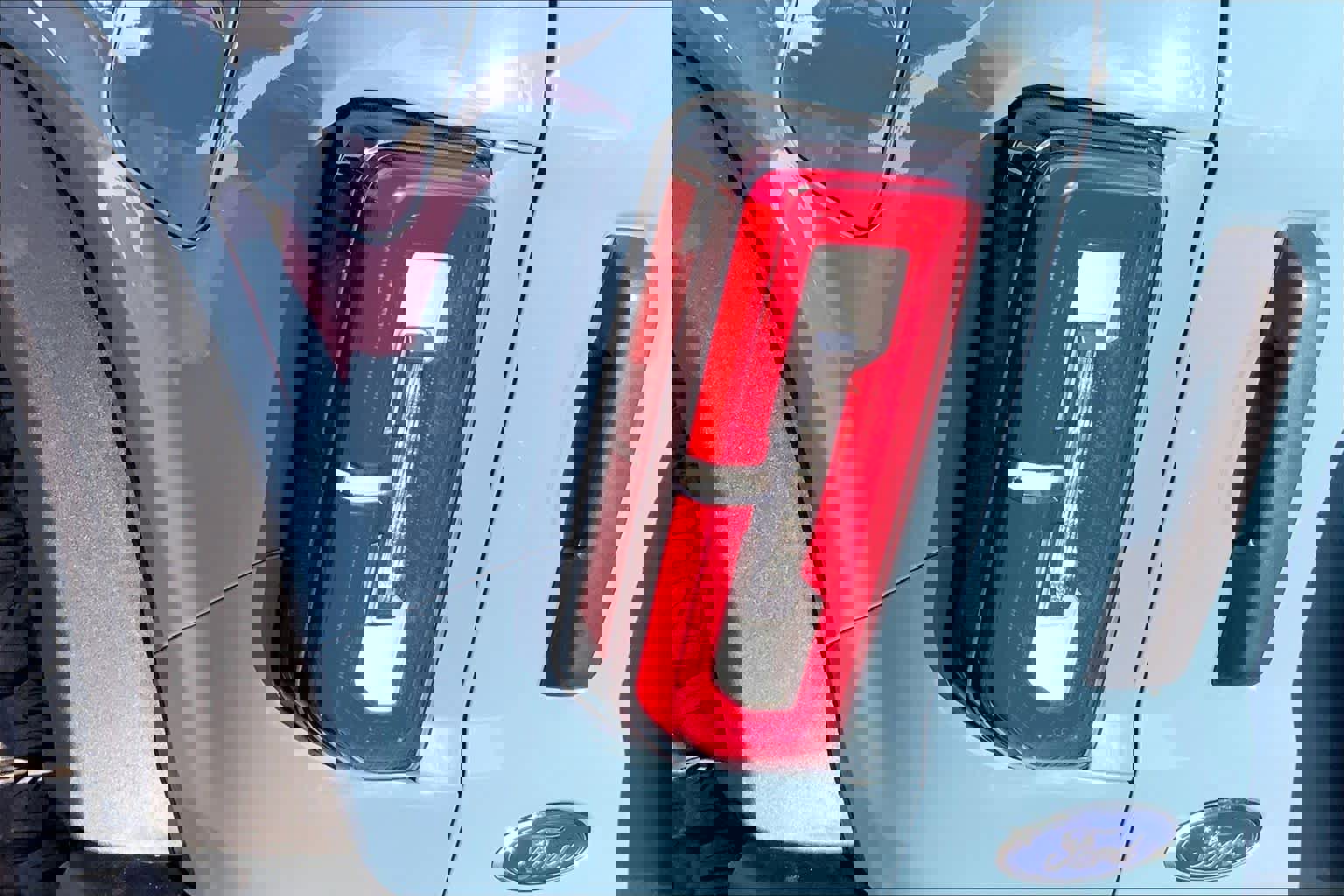 Used 2023 Ford Bronco Badlands image 29