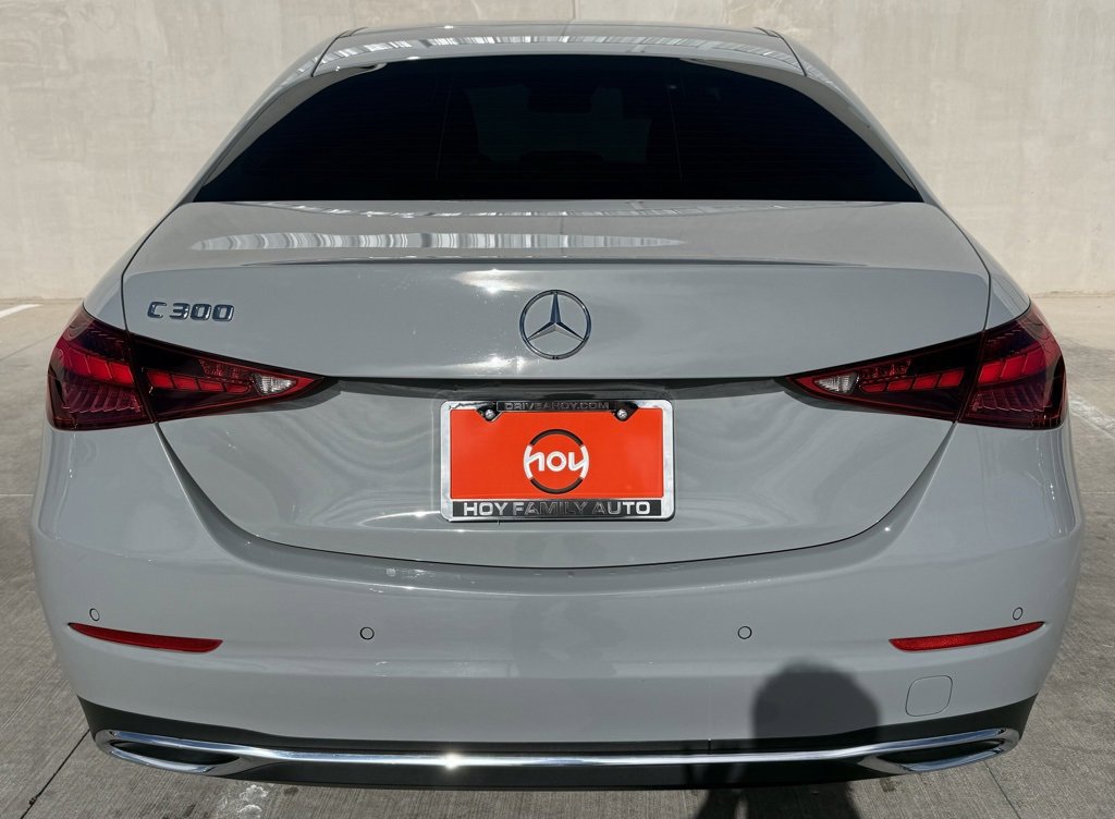 Used 2025 Mercedes-Benz C 300 Sedan image 4