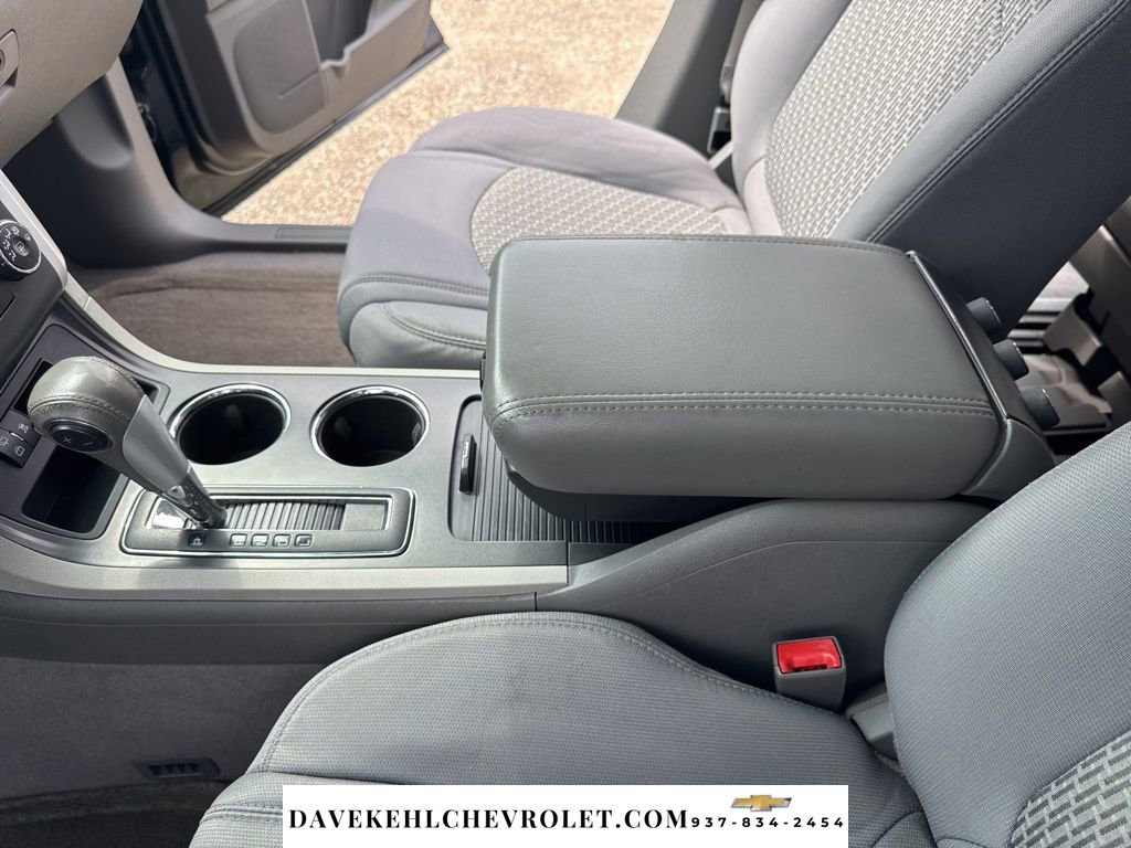 Used 2011 Chevrolet Traverse LT image 17