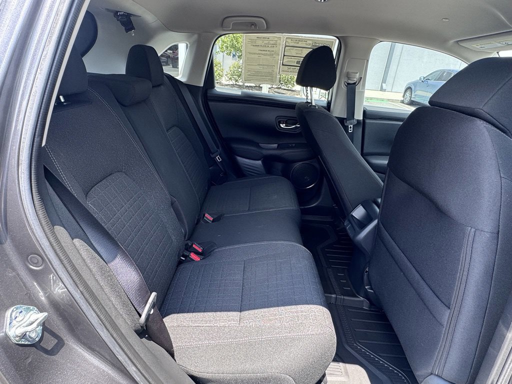 Used 2025 Honda HR-V LX image 20