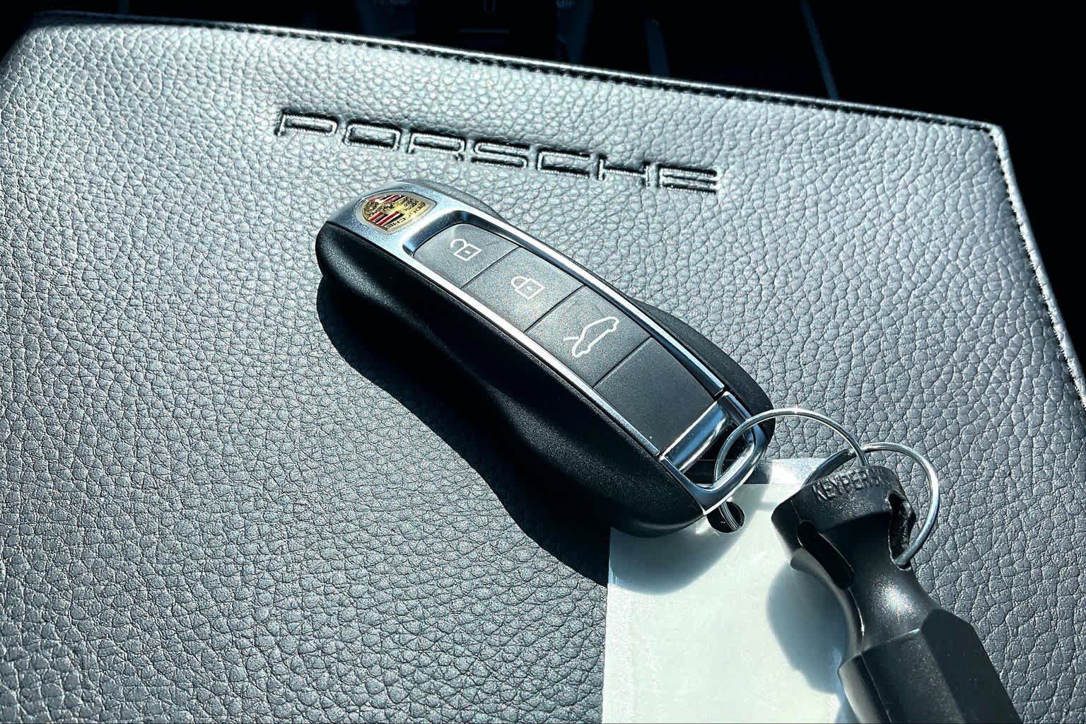Used 2021 Porsche 911 Carrera S RWD image 15