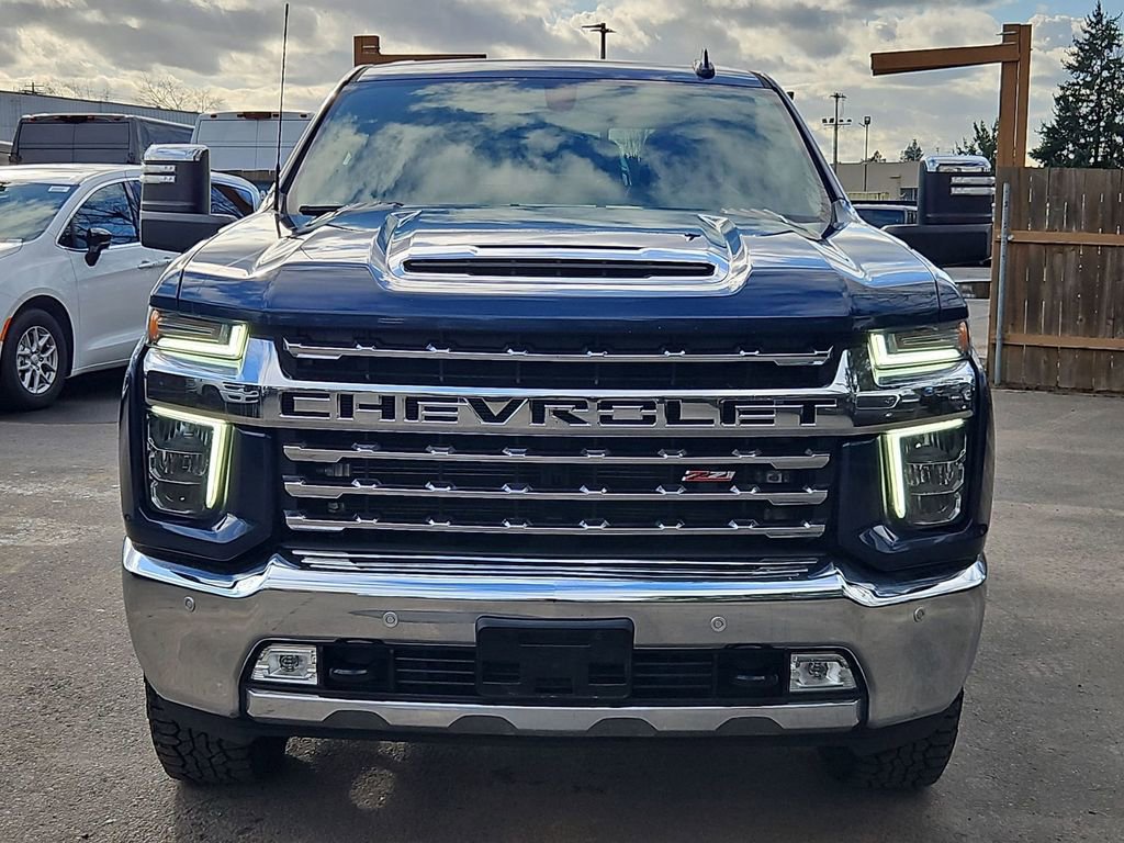 Used 2021 Chevrolet Silverado 3500 LTZ w/ LTZ Convenience Package image 2