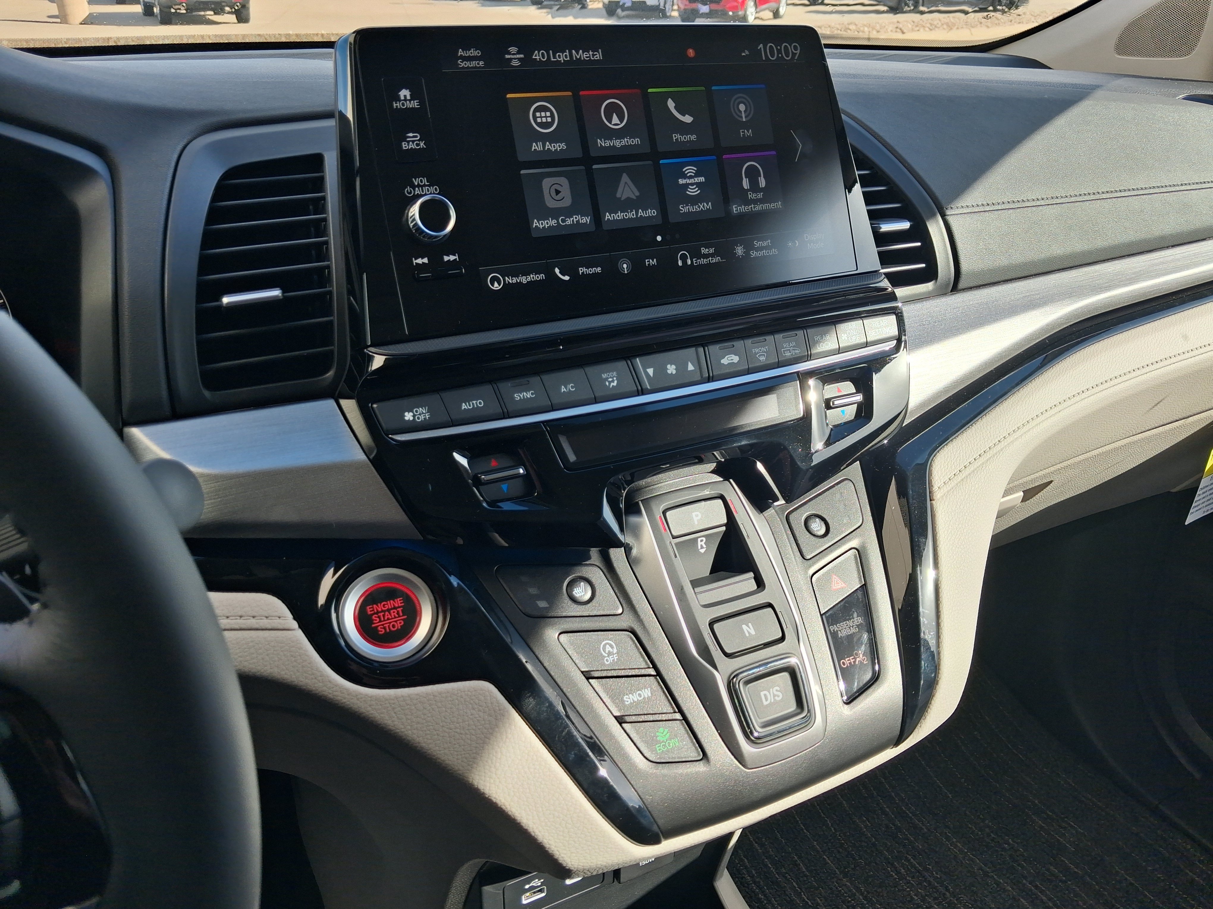 New 2026 Honda Odyssey Touring image 12