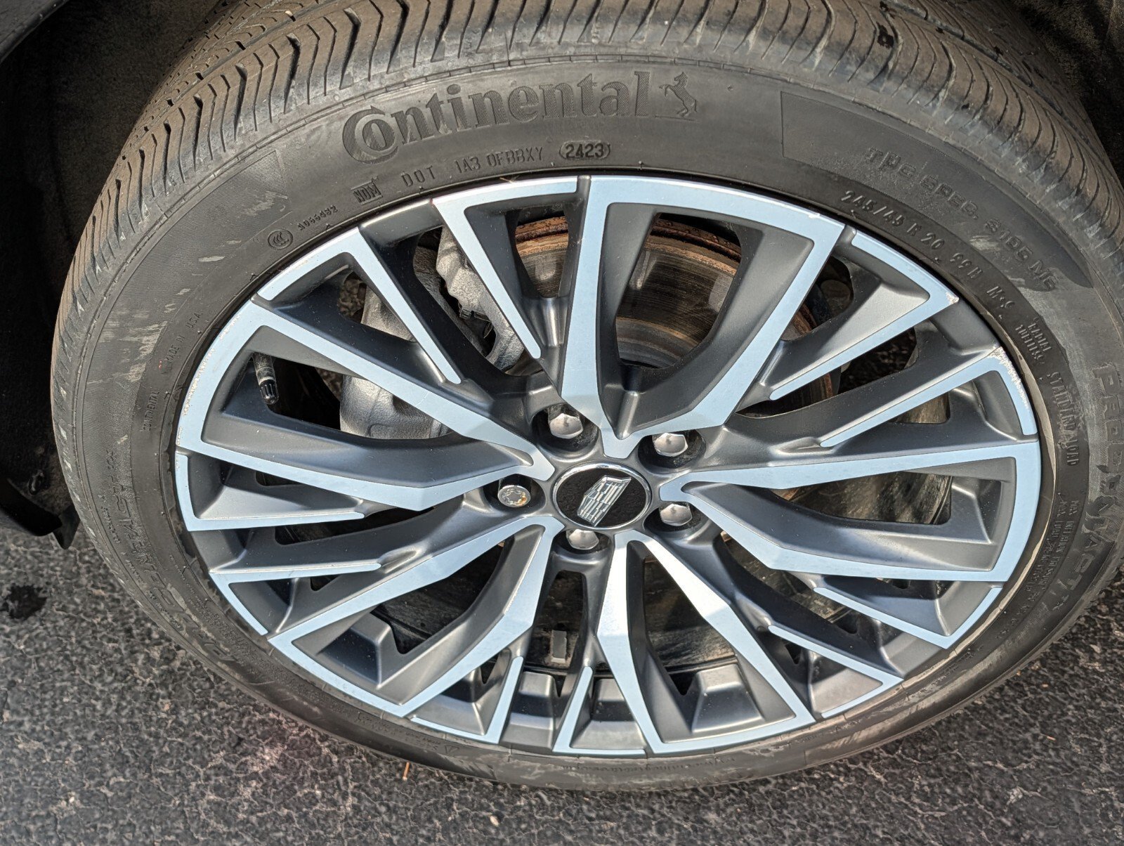 Used 2024 Cadillac XT4 Sport AWD/4WD image 22