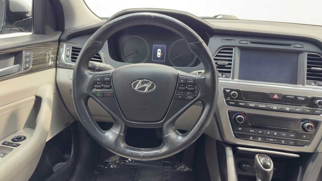 Used 2015 Hyundai Sonata Limited w/ Option Group 05 image 19