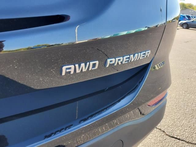 Used 2023 Chevrolet Equinox Premier image 8