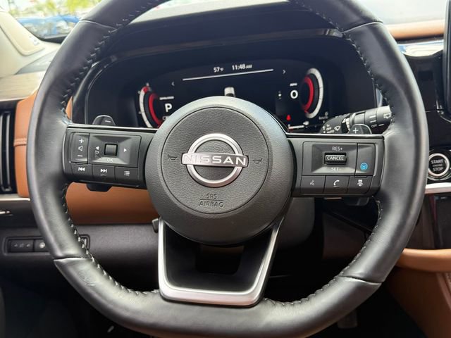 Used 2023 Nissan Pathfinder Platinum AWD/4WD image 9