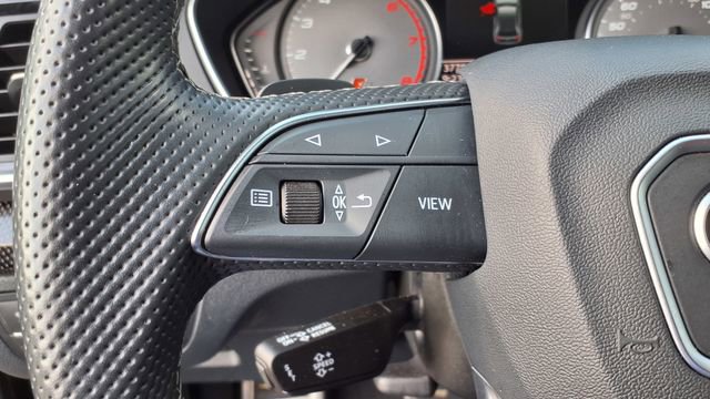 Used 2022 Audi SQ5 Premium w/ Convenience Package image 22