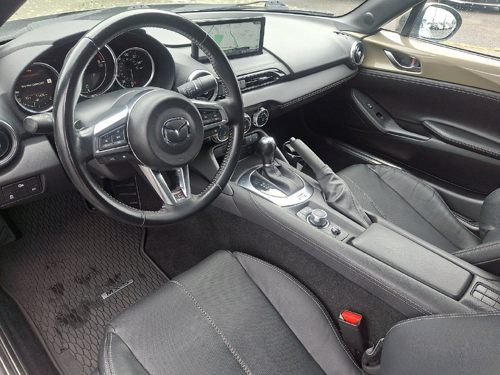 Used 2024 MAZDA MX-5 Miata Grand Touring w/ Weather Package RWD image 15