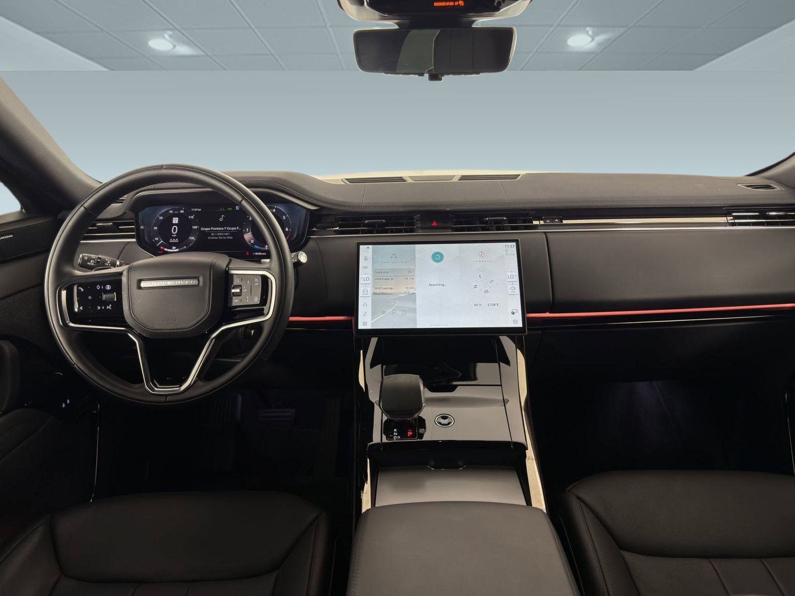 Certified 2025 Land Rover Range Rover Sport SE image 15