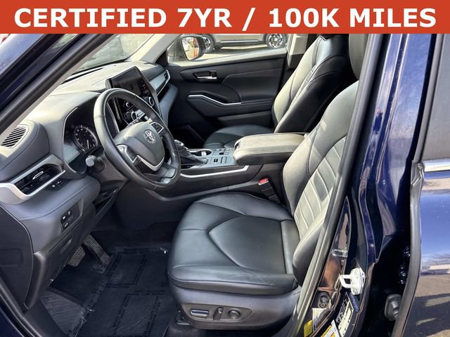 Used 2023 Toyota Highlander XLE image 11