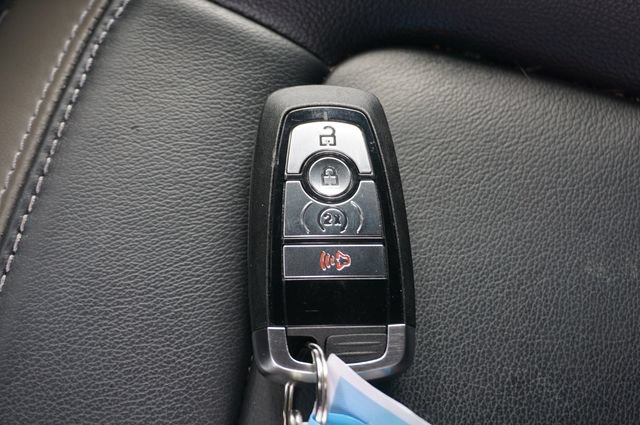 Used 2025 Ford Bronco Outer Banks w/ Sasquatch Package AWD/4WD image 40